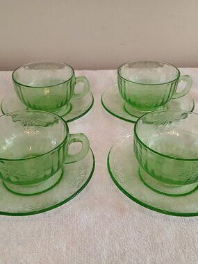 Vintage Set of 4 Depression Glass "Fruits" Pattern Cups and Saucers/Hazel Atlas